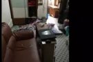 招男搭房一位  地点:中峇鲁 72 seng poh road  随时可入住