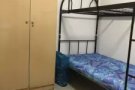 璧山十二街女搭房出租，步行六分钟到地铁站。