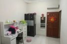 亚隆34 巷 。大间普通房 出租。只限女房客