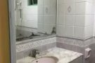 男搭房