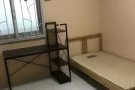 盛港(Rivervale)小房出租，包空调，家具，限一女生。