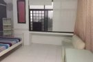 马里士他黄埔巴萨里面老式公寓有多间单间出租，可以住夫妻：一个房间住俩人：包水电网