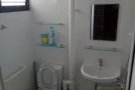 5分钟到lorong chuan MRT 超级靠近，空调主人房$900