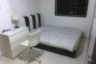 大巴窑中心 地铁三分钟急租 两个房间可短租. linhuasingapore 