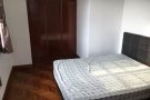 近巴耶利峇地铁站 Paya Lebar MRT公寓大普通房出租 限女生