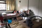 巴西立有女搭房出租