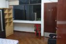 5地鉄間主人房的床位隔间要PR新馬公民可免费停车报地址可短期樓外夜晚有很多汽車位