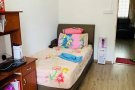 碧山Bishan22街大牌243大普通房招一女搭房（两人住）