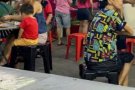 整个咖啡店摊 13 位出租 $65,000