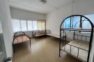 友诺士地铁站，附近有男床位，有女床位。下铺出租，随时入住，可报本屋地址，电话☎91248484。