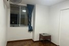 大牌326，兀兰32街，一间普通房出租。可马上入住。可报地址，无中介费。