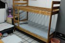 御花园地铁站男床位