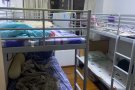 本人屋主，有普通房男生床位出租。