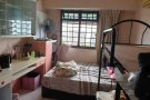 SEMBAWANG 寻找一个女搭房