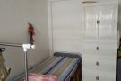 布莱德地铁站旁普通房女床位出租