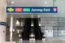 裕郎东jurong east私人公寓，8分钟地铁，佣人房出租，97799288