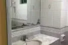 男搭房
