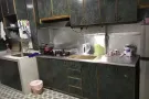 女搭房