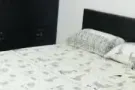 湖畔地铁站附近短租房