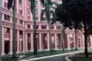 近地铁站，淡滨尼45街招男/女搭房，水电冷气全包，可煮、人少安静