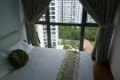 紫线榜鹅 离地铁站3分钟 waterway point商场1分钟 公寓主人房出租