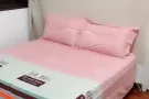 地铁站4分钟索美赛。 马上入住。