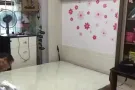 四美MRT夫妻房 五月七号入住 可煮食 房间宽敞 有风扇 衣橱 