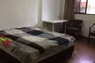 市中心大床普通房 马上入住！