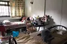 巴西立有女搭房出租