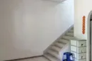 ♥♥♥巴耶利巴上段有一大房间出租（私人排屋）院内可停车，可住2人。