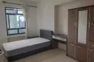 大巴窑中心普通房一间 非中介 可煮 仅限一名女性