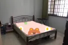 后港MRT旁普通房出租 5分钟到巴士总站/地铁站/商场/小贩中心 