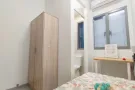 花拉公园特价房，有独立卫生间  可煮