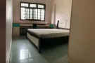 文礼shopping central和地铁站附近，出租空调单间