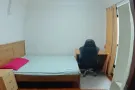 裕廊西客房出租