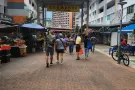 半间店铺出租