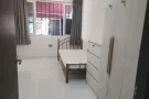 排屋楼下出租女生一名