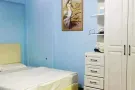 走路3分钟地铁站（大房间带卫生间）包水电网空调，双层复式楼豪华装修, 家具齐全