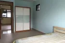 (已出租)招女搭房$450，近盛港地铁三人间高层大普通房包水电价可商