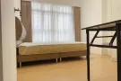新装修，整洁干净，普通房$900，无中介费！