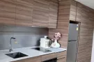 步行地铁五分钟