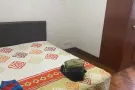 近巴耶礼峇地铁站. 有公寓房间出租。
