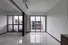 巴西立地铁站,全新 1 卧室带书房