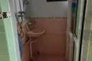 我有1个女床位出租