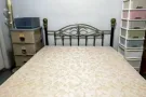 欢迎情侣或者夫妻, 单身人士