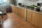 武吉巴督大牌171有单间，屋里人少安静，环境舒适。有空调可以煮，包水电网