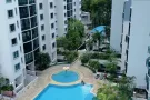 裕华园和裕廊东地铁站附近的蔚湄园公寓有普通房（WESTMER）短租