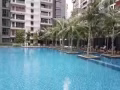 Buangkok Mrt 旁 豪華公寓10樓單人間