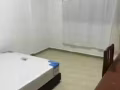 湖畔地铁站附近有普通房出租