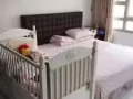 靠近榜鹅地铁站3房租屋出租，2000块钱，家具家电齐全，拎包入住，没有房东，楼层